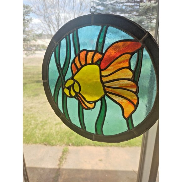 Vintage Hand Made Stained Glass Window Hanging 10" Diameter Angelfish - Picture 9 of 13